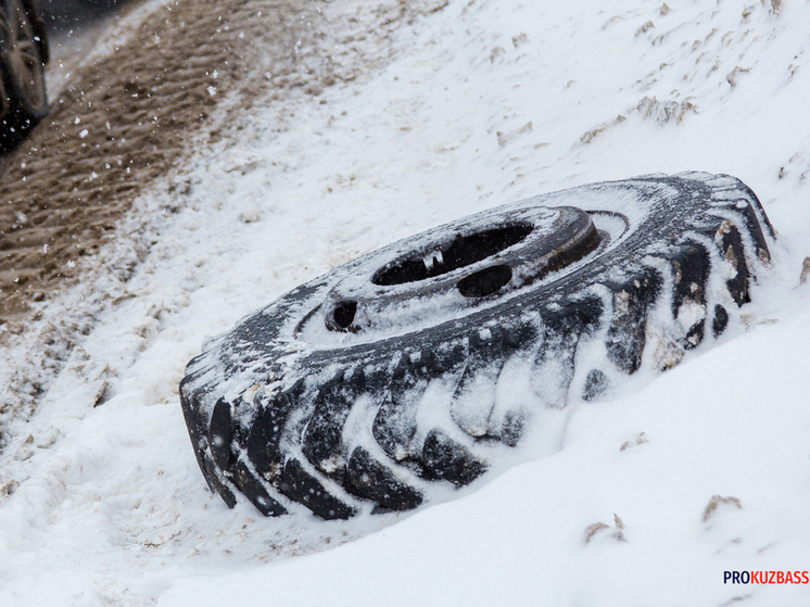 Столкновение на кольце в Кемерове парализовало движение на Притомском
