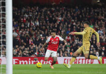 23 декабря 2025 года «Арсенал» в серии пенальти (8:7) одолел «Кристал Пэлас» в четвертьфинале Кубка лиги. Основное время завершилось со счётом 1:1: автогол Максенса Лакруа на 80-й минуте и ответный гол Марка Гехи в компенсированное время. Кепа Аррисабалага отразил решающий пенальти. «Арсенал» встретится в полуфинале с «Челси».