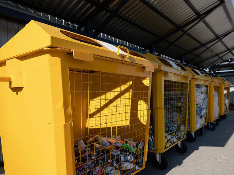 Из желтых контейнеров в Казани вывезено 115 тысяч кубометров вторсырья с начала года