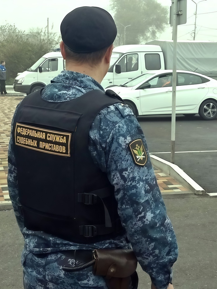 Ставропольские приставы взыскали более полумиллиона рублей с должника