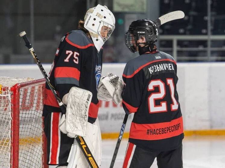 ХК «Арктика» одолела петербургский «Тайфун» на домашней арене