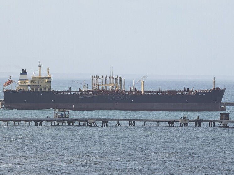 Reuters: США могут захватить венесуэльский танкер Bella 1