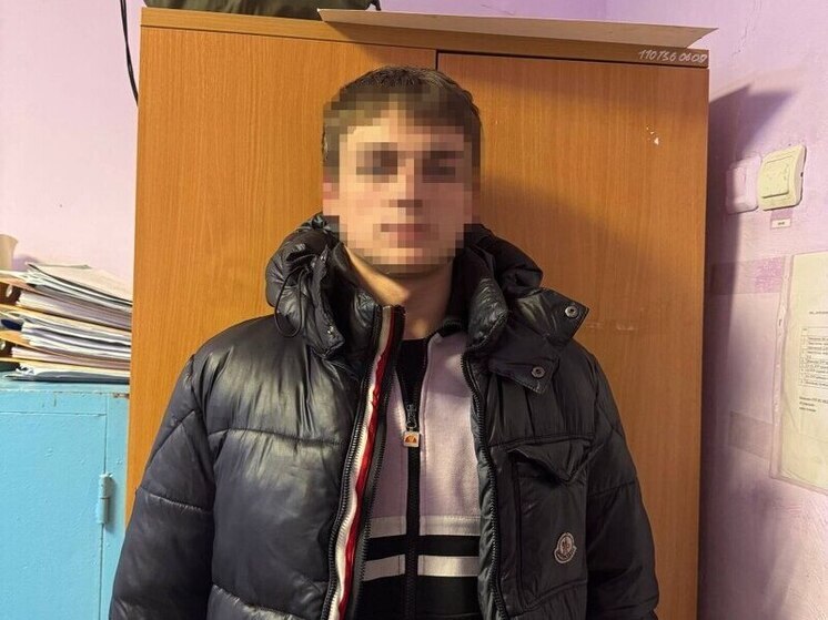 Чебоксарец хотел отправить цветы жительнице Кирова, но лишился денег