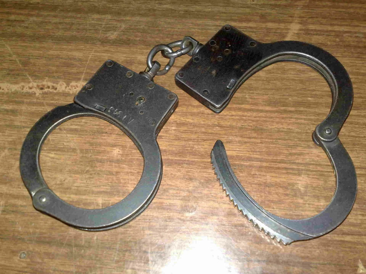 Посетительница бара в Иванове избила до полусмерти приставучего незнакомца