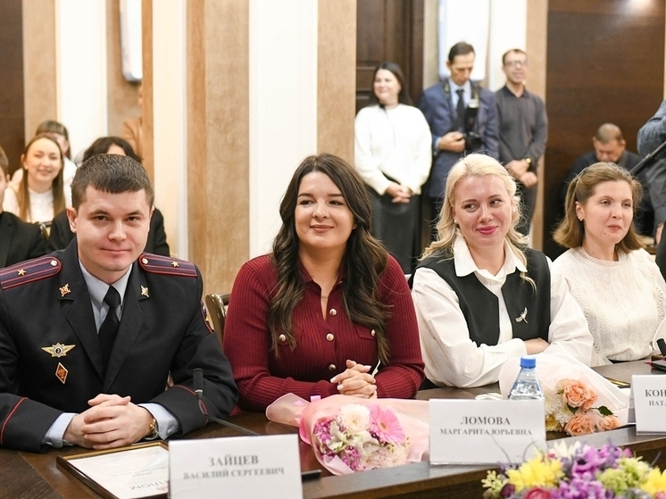 Министерство молодежной политики и общественного развития Хакасии совместно с Молодежным центром города Свердловск Луганской Народной Республики на протяжении года активно развивали партнерские связи