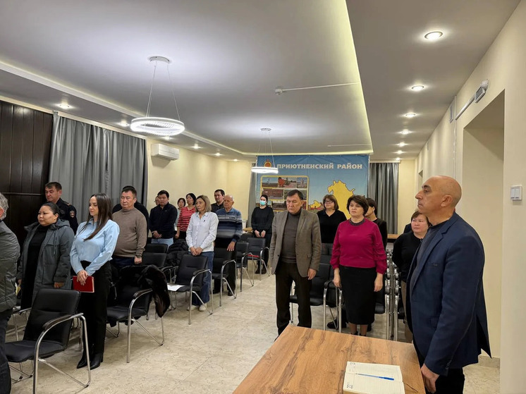 Брату погибшего участника СВО передали орден Мужества