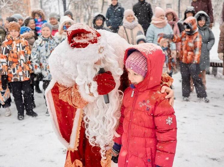 25 декабря в Нижнем стартует проект «Новый год в каждый двор!»