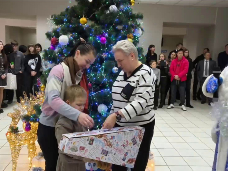 В Горловке исполнили детские мечты в рамках акции «Ёлка желаний»