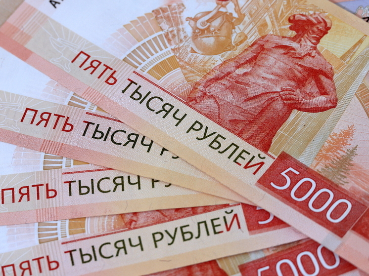 Челябинку оштрафовали на крупную сумму за нелегальные сигареты