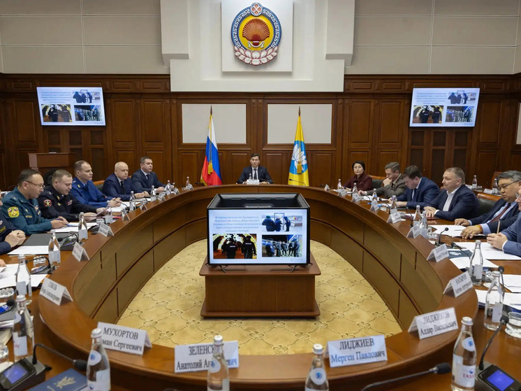 В Калмыкии подвели итоги антитеррористической деятельности и обеспечения безопасности