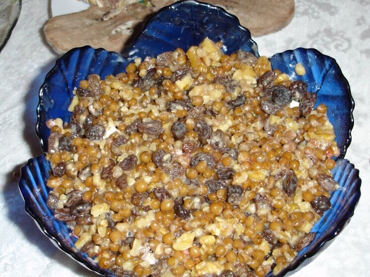 Россиянам рассказали о правилах главного блюда Рождественского Сочельника