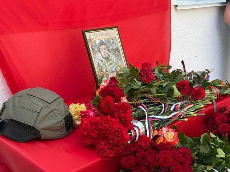 Школу в Нижнегорском районе назвали в честь погибшего военкора Федорчака