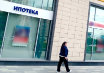 Вот и заканчивается этот год, который вроде бы не был уже формально Годом семьи (его мы отмечали в 2024-м), но тем не менее все 12 месяцев изо всех утюгов неслись правильные слова о том, что россияне должны плодиться и размножаться, а семья — есть первая и главная ячейка общества, долг и обязанность государства заботится о ней