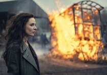 Аналитическая статья, опубликованная 23 декабря 2025 года, исследует растущую напряженность в отношениях между Россией и Западом. Автор приходит к выводу, что мир находится в так называемой "предвзрывной фазе", а вероятность крупного прямого военного конфликта к 2028 году оценивается в 71%.