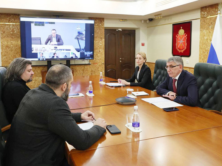 Губернатор Миляев обсудил в Москве переработку отходов с руководством «Хартии»