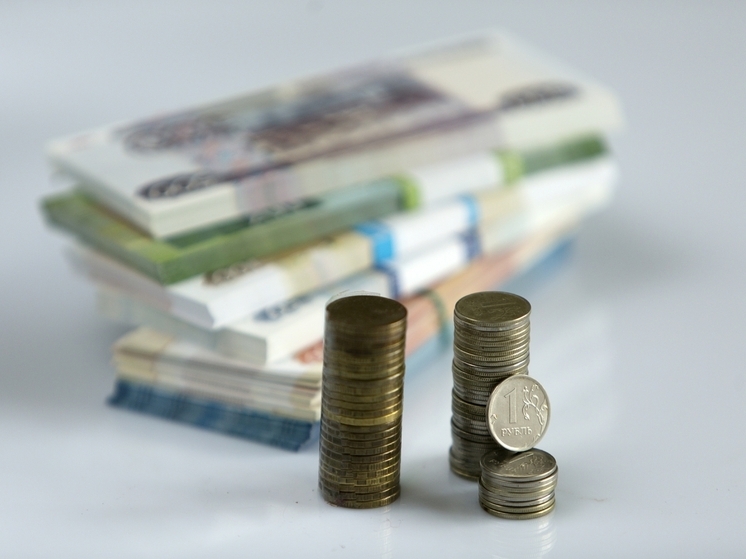 Bloomberg: рекордный рост рубля стал новой угрозой для экономики России