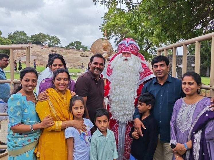 Вологодский Дед Мороз закончил свое путешествие по зарубежным странам