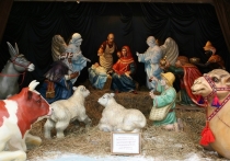 История о мудрецах с Востока, пришедших поклониться новорожденному Иисусу, — одна из самых поэтичных и загадочных в христианском предании