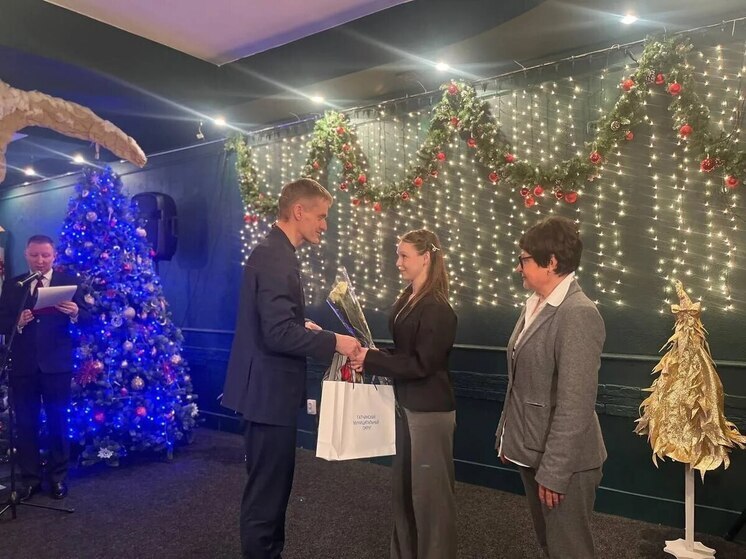 Квартиры в подарок получили многодетные, сироты и участники СВО в Гатчине