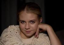 Уходящий 2025 год стал для Александры Трусовой временем глубоких трансформаций — личностных, физиологических и профессиональных. В социальных сетях фигуристка подвела итоги уходящего года короткой, но ёмкой фразой: «Это был тяжёлый год? Это был лучший год». За двумя простыми предложениями — целая эпоха: брак, беременность, рождение сына и скорое возвращение на лёд.