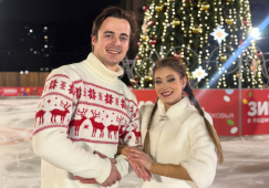 Алена Косторная и Георгий Куница устроили волшебную новогоднюю фотосессию