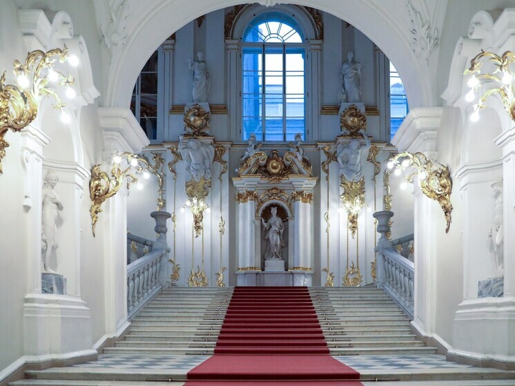 С Государственного Эрмитажа в Петербурге взыщут 118 млн рублей из-за неосновательного обогащения