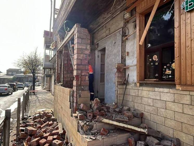 В Дербенте за три месяца снесли 45 незаконных объектов