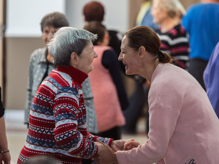Люди «серебряного» возраста получили новогоднее поздравление от «Газпромнефть-СМ»