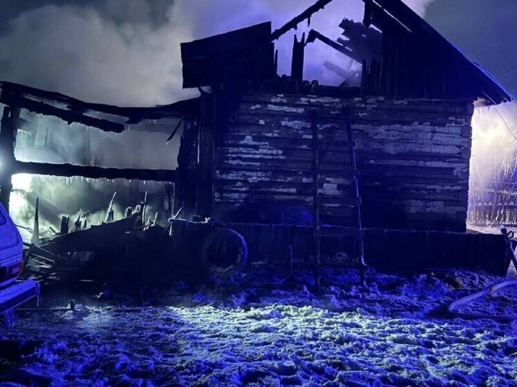 В Бурятии на пожаре погиб человек