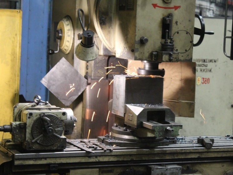 Свердловский министр предложил вернуть в школы раннюю профориентацию в формате УПК