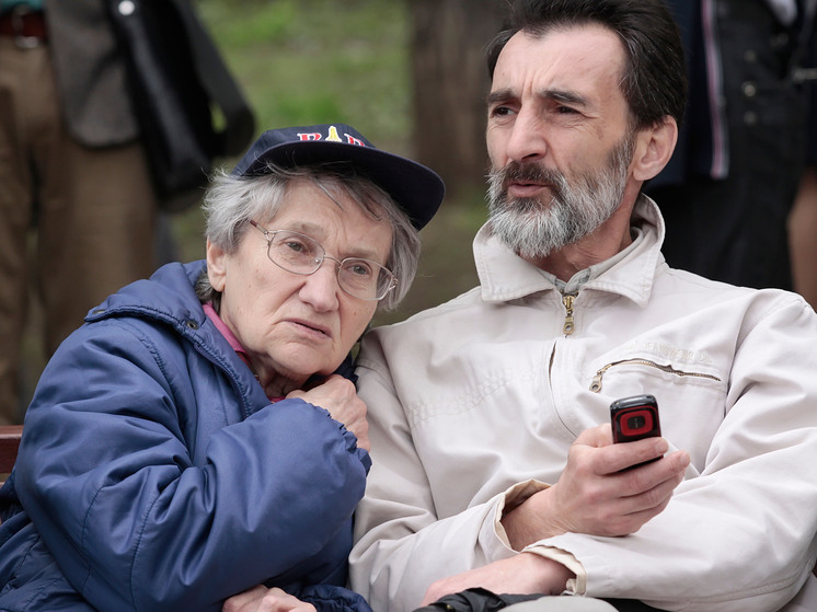 Sleep Health: для работы мозга пожилых качество сна важнее продолжительности