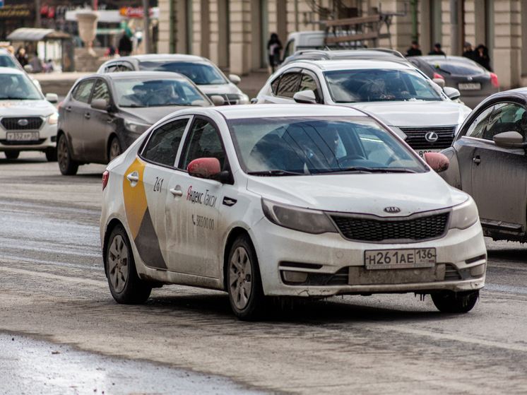 В Новосибирской области в 4 раза ускорили выдачу лицензий таксистам