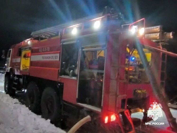 В Республике Алтай вспыхнул автомобиль