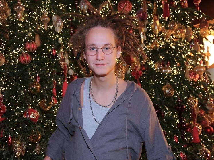 Наследник Децла рассказал, почему Новый год в их семье не праздновали