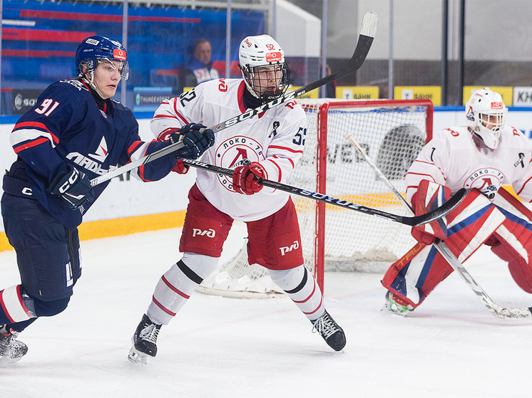 МХК «Ладья» одолел «Локо-76» по буллитам в Тольятти 24 декабря