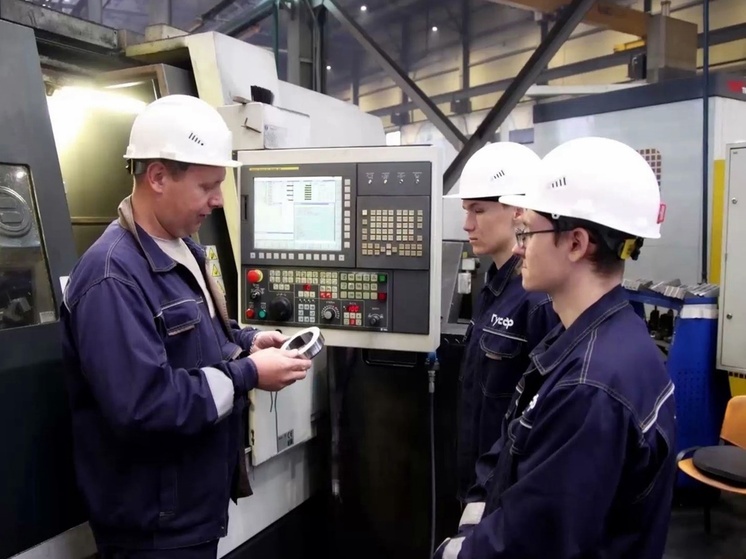 Владимирские наставники получили деньги за опыт