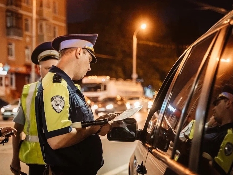 Ученика автошколы в Тверской области заставили работать и лишили машины