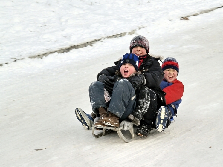 Medical Xpress: регулярный смех помогает сердцу и уменьшает риск инфаркта