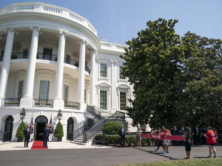 Reuters: Военным США дано указание обеспечить "карантин" для нефти Венесуэлы