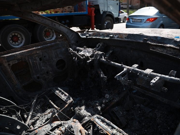 Автомобиль с надписью «Счастливой Хануки» был подожжен в пригороде Мельбурна в Австралии