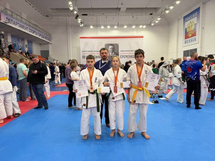 Пензенские каратисты взяли пять наград на всероссийских соревнованиях в Москве