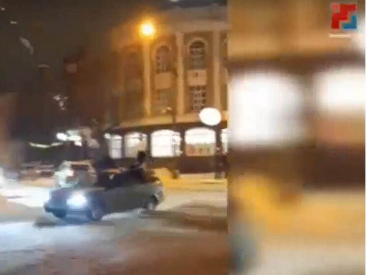 В Йошкар-Оле установлен водитель авто, из которого запускали фейерверки