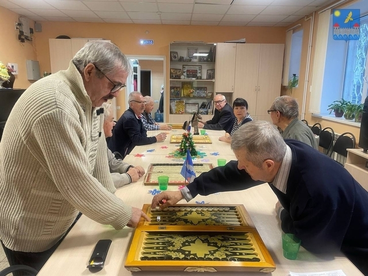 Кингисеппские ветераны провели турнир по нардам