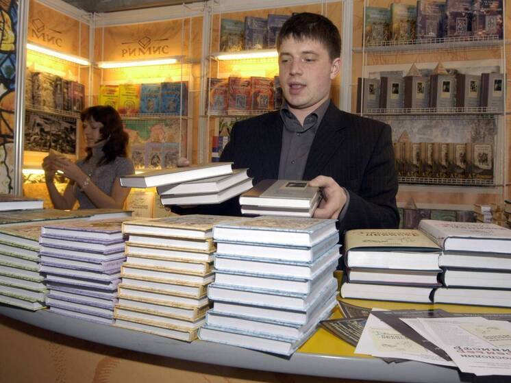 Книги, которые меняют мышление: топ-10 нон-фикшн