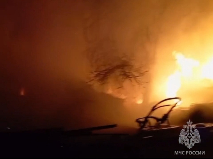 В Озерском округе пожарным удалось предотвратить взрыв