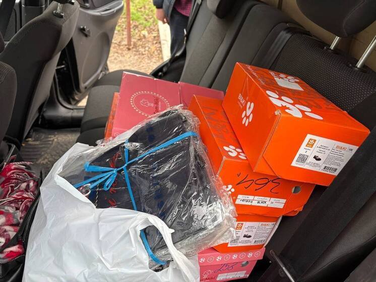 В Новую Каховку доставили очередную партию гуманитарного груза