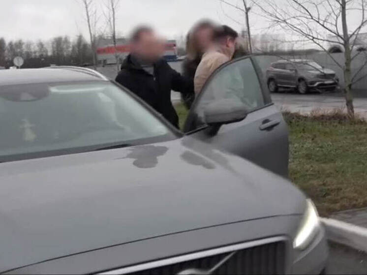 Главу коммерческой фирмы в Петербурге задержали за многомиллионное мошенничество