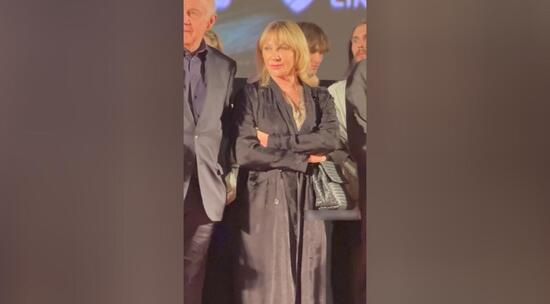 Елена Яковлева поразила эффектной внешностью