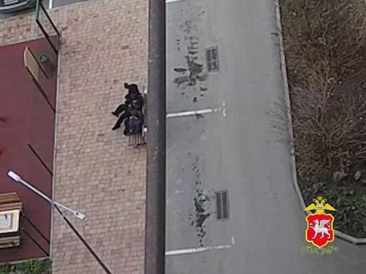 Полиция установила личности подростков в Крыму, которые забрали деньги у пенсионерки