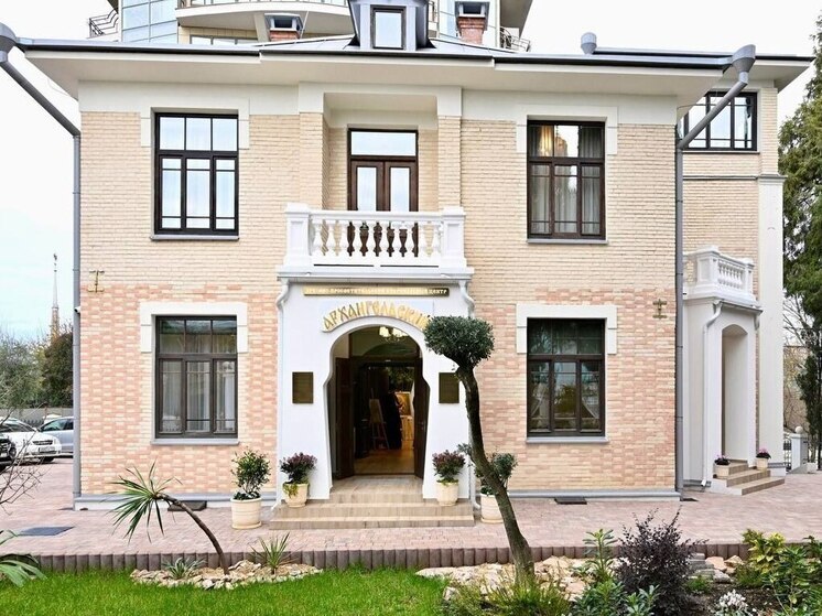 В Сочи после ремонта открылся духовно-образовательный центр «Архангельский»